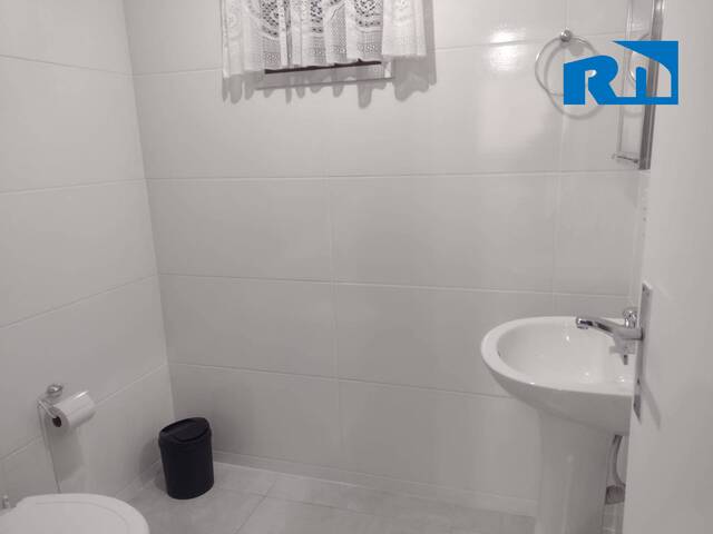 Apartamento para Venda em Caraguatatuba - 5