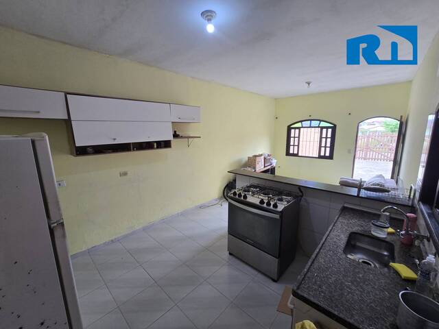 Casa para Venda em Caraguatatuba - 5