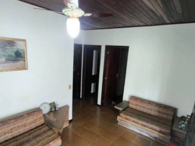 Casa para Venda em Caraguatatuba - 5