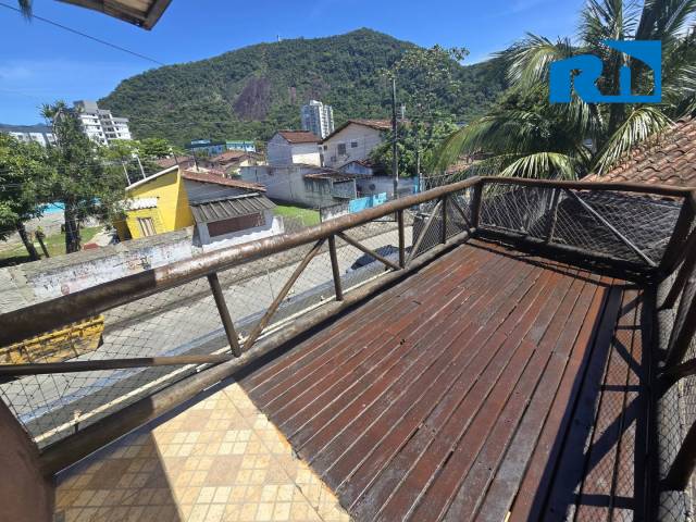 Casa para Locação em Caraguatatuba - 2