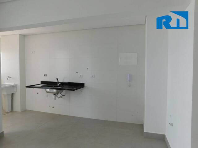 Apartamento para Venda em Caraguatatuba - 3