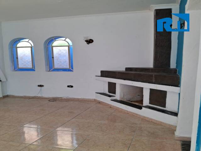 Casa para Venda em Guararema - 4