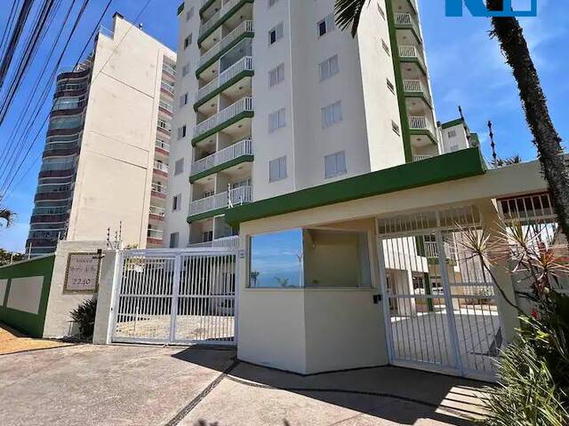 Apartamento para Venda em Caraguatatuba - 2