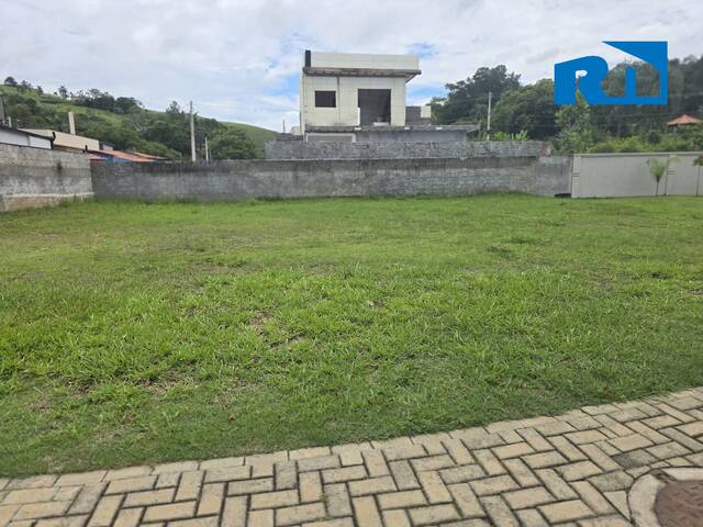 #3385 - Área para Venda em Guararema - SP