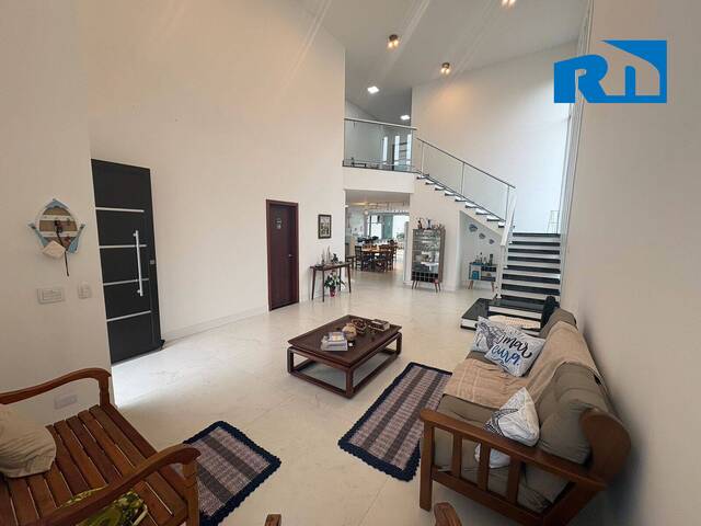 Casa para Venda em Caraguatatuba - 4