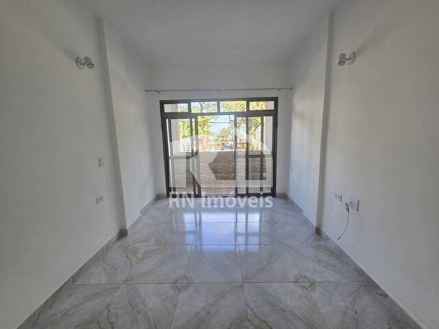 Apartamento para Venda em Caraguatatuba - 4