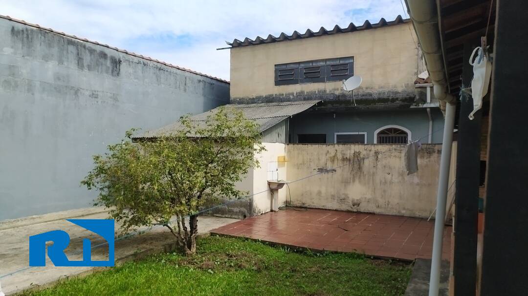 Casa em Caraguatatuba no Bairro Porto Novo - próximo a rodovia!!