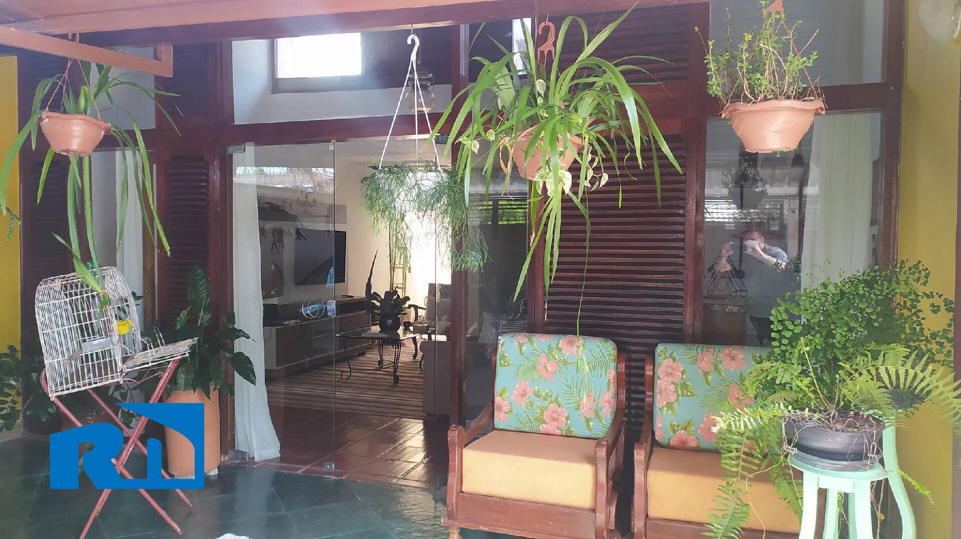 Casa agradável no bairro da praia do Indaiá
