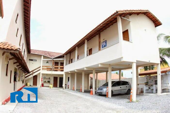 Pousada e casa na região central de Caraguatatuba próximo a praia