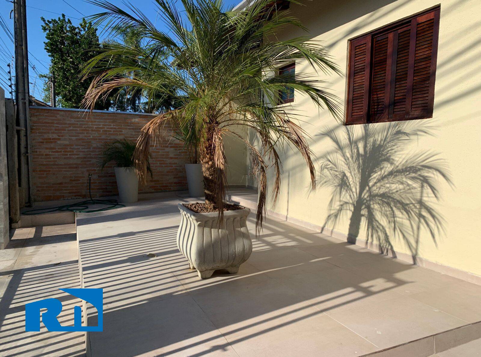 Casa na praia Martim de Sá em Caraguatatuba