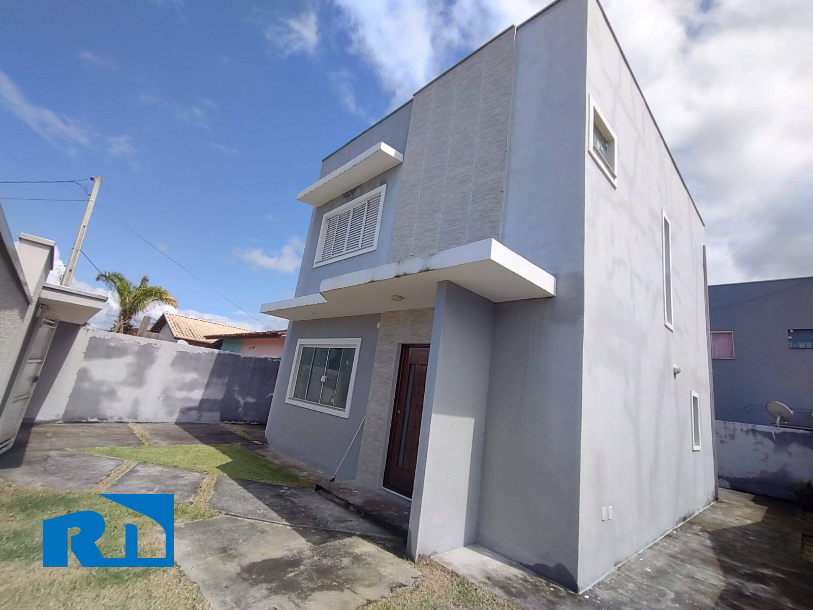 Casa em bairro residencial nas proximidades do centro em Caraguatatuba
