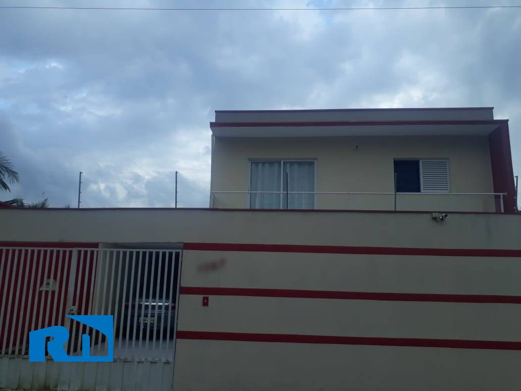 VENDE-SE | LINDO SOBRADO | JARDIM BRITÂNIA.