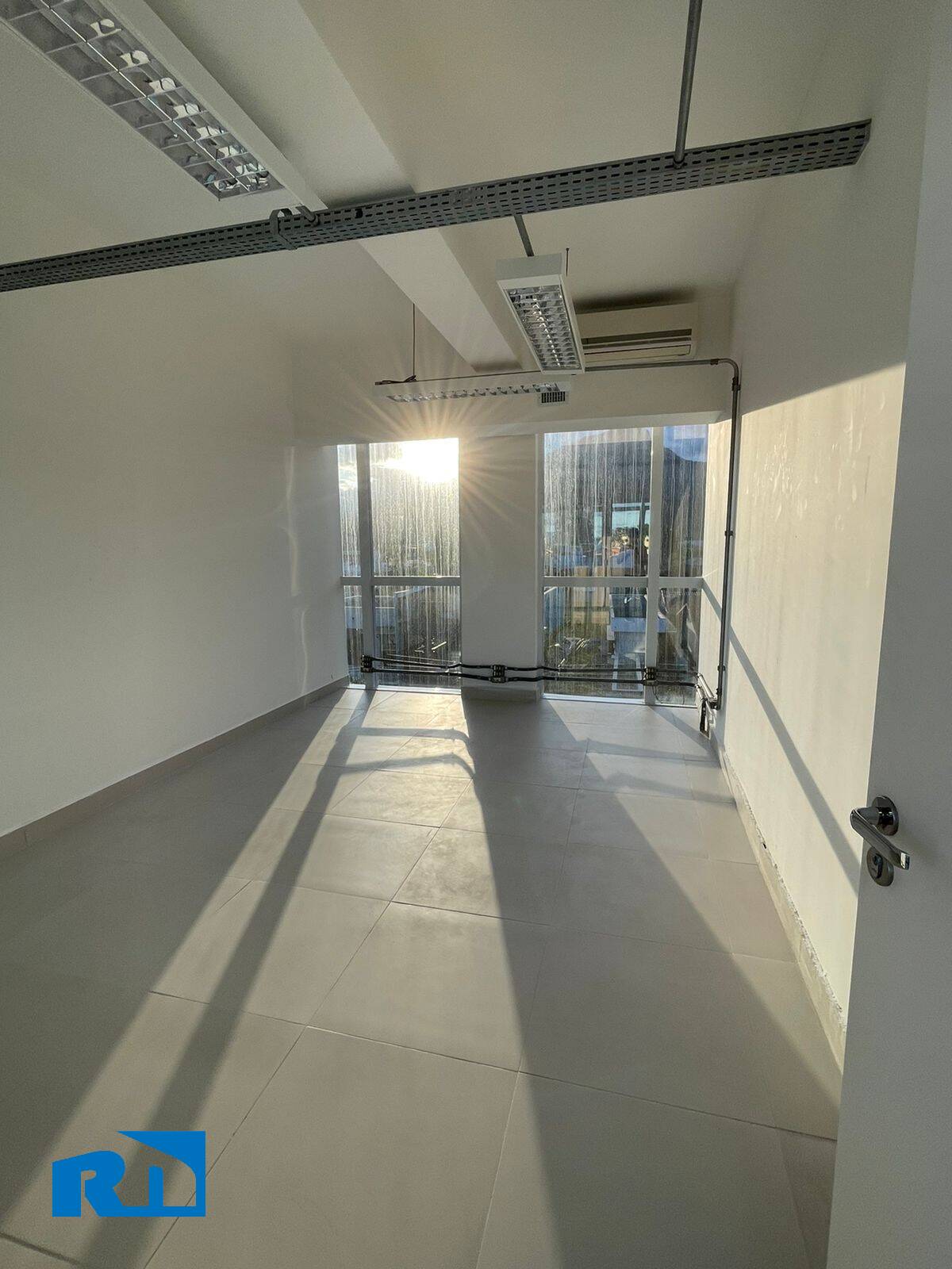 Prédio Inteiro à venda, 997m² - Foto 19