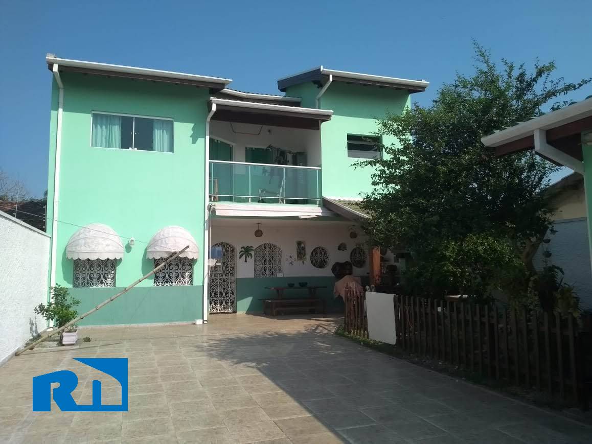 VENDE-SE | SOBRADO | PRAIA DAS PALMEIRAS.