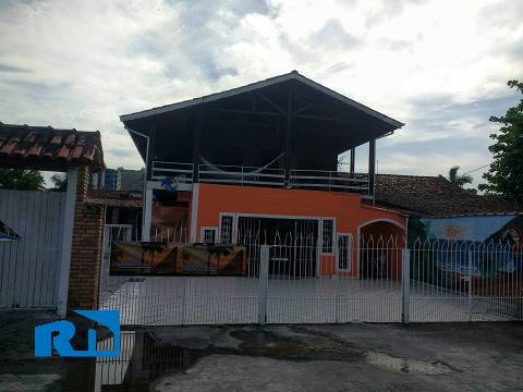 VENDE-SE | SOBRADO COM 7 DORMITÓRIOS | MARTIM DE SÁ.