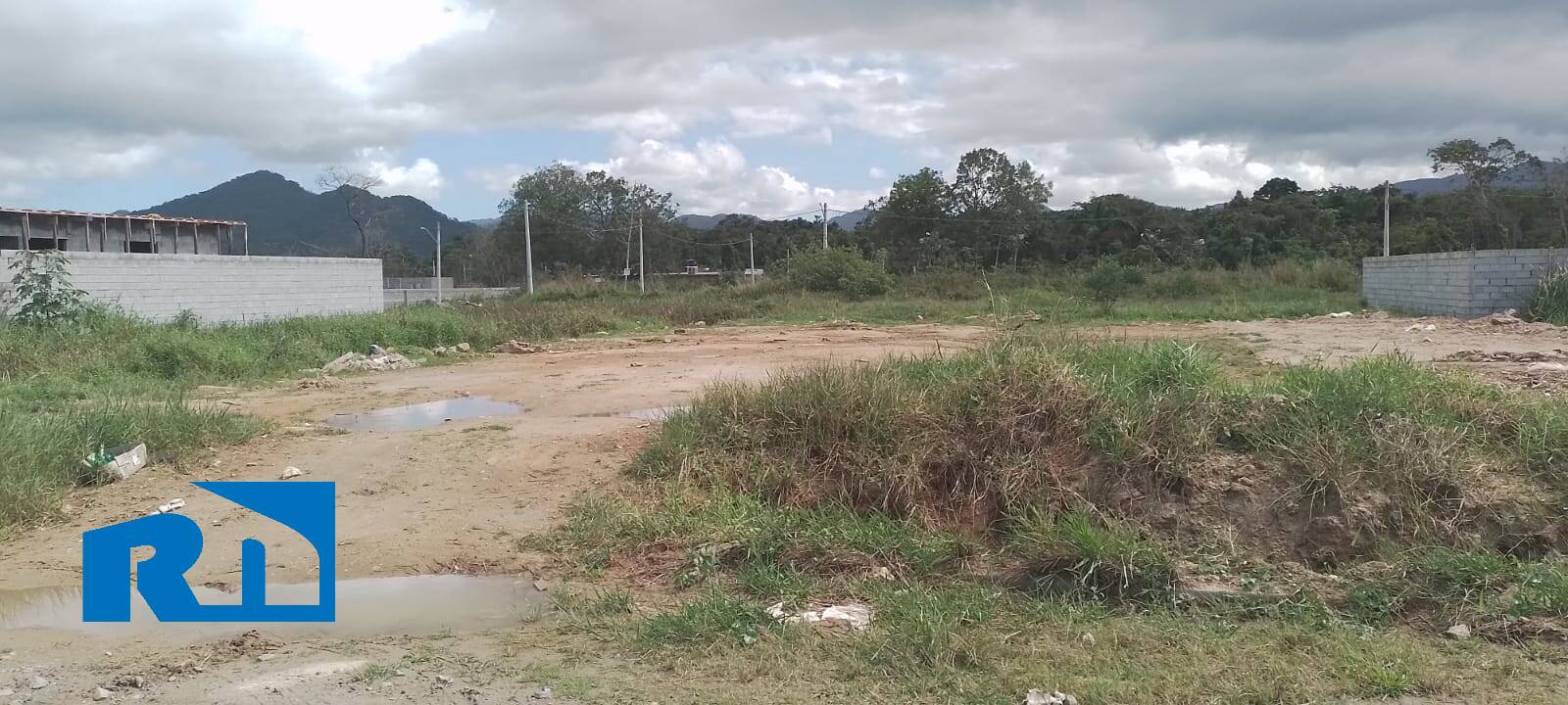 VENDE-SE | TERRENO | MORRO DO ALGODÃO.