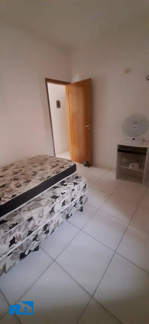 Casa à venda com 2 quartos, 250m² - Foto 8