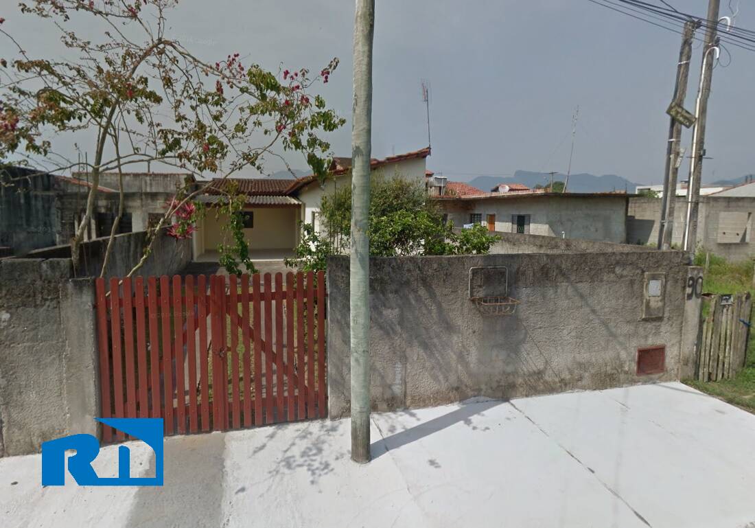 Casa à venda com 2 quartos, 200m² - Foto 1