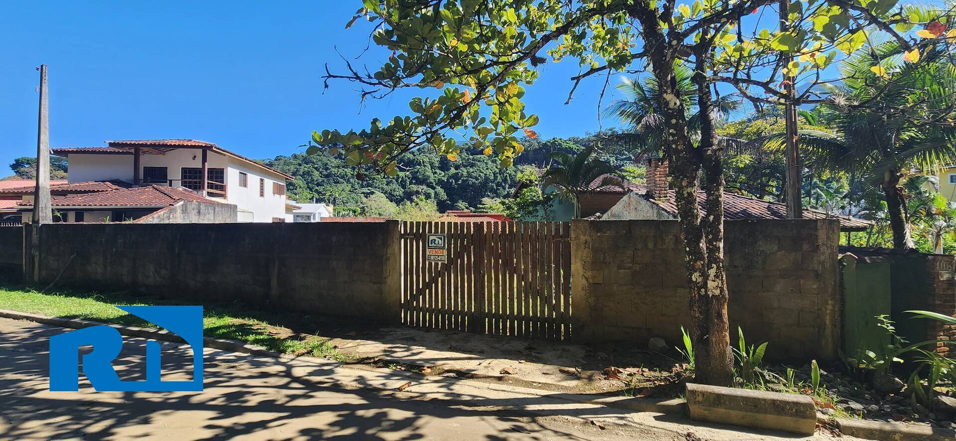 Terreno em Condomínio Fechado à Venda – Verde Mar, Caraguatatuba
