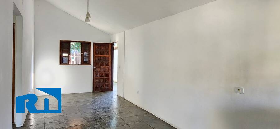 Casa à venda com 2 quartos, 290m² - Foto 3