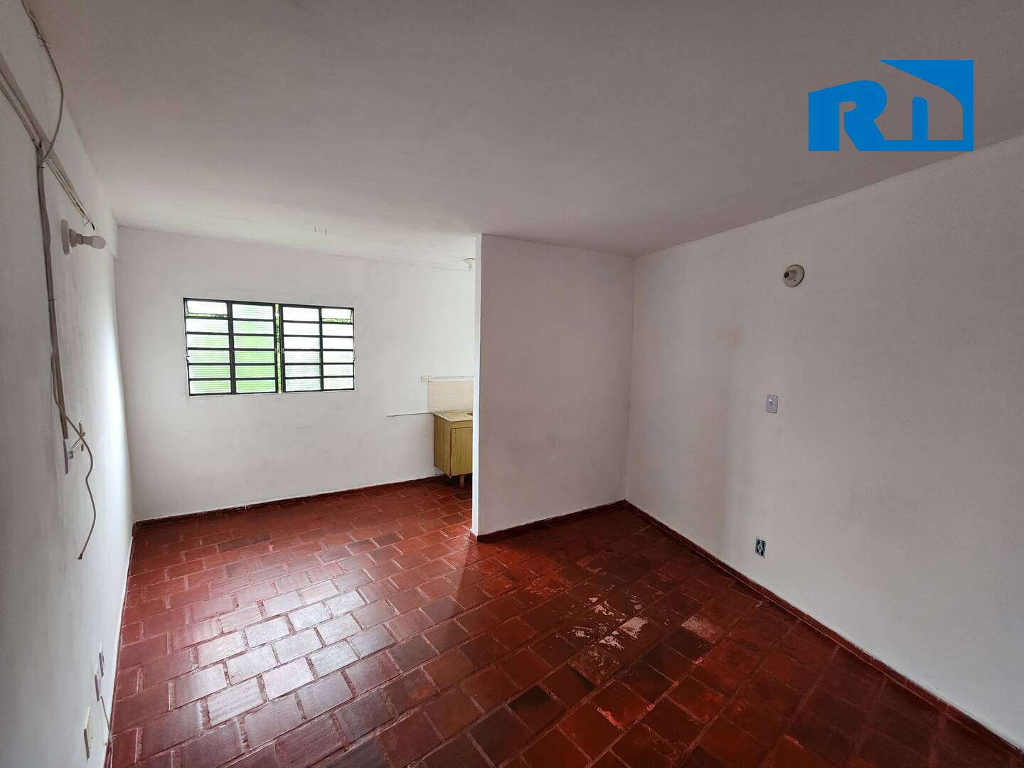 Kitnet à Venda no bairro Martim de Sá, Caraguatatuba