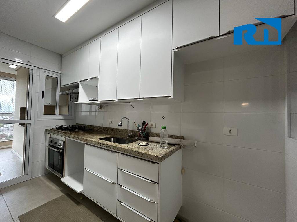 Apartamento para alugar com 3 quartos, 110m² - Foto 10