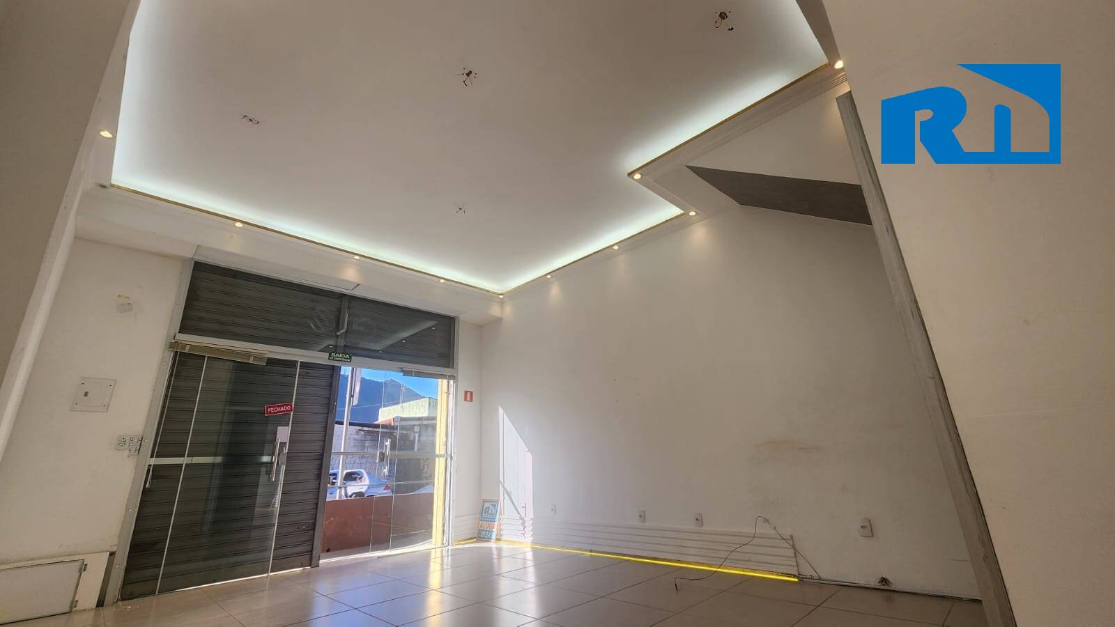 Prédio Inteiro para alugar, 80m² - Foto 1
