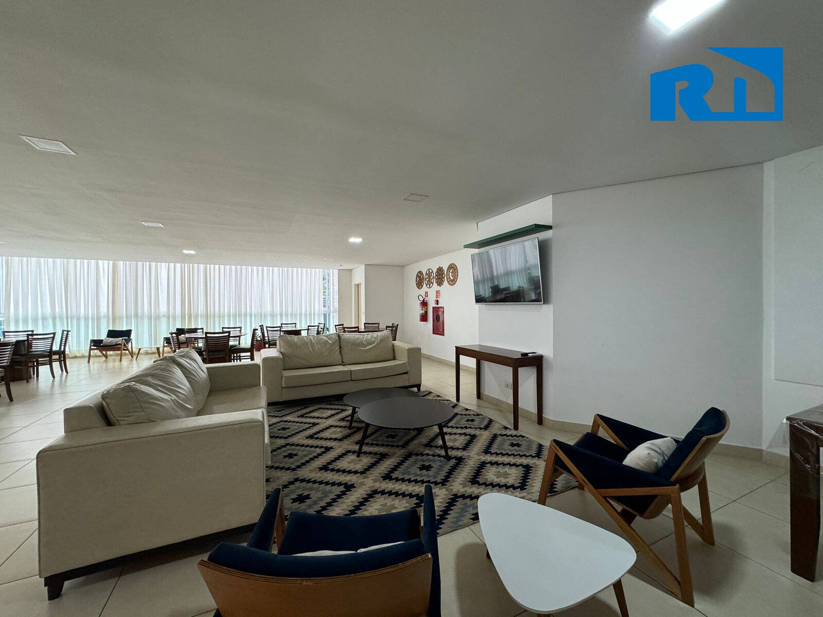 Apartamento à venda com 3 quartos, 100m² - Foto 2