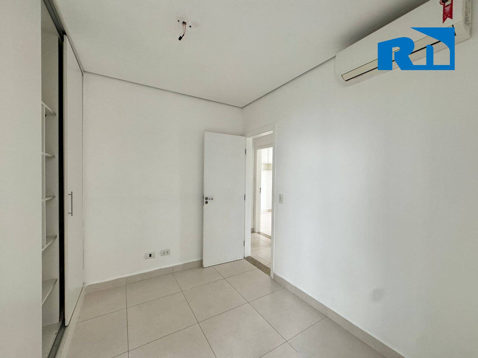 Apartamento à venda com 3 quartos, 100m² - Foto 12