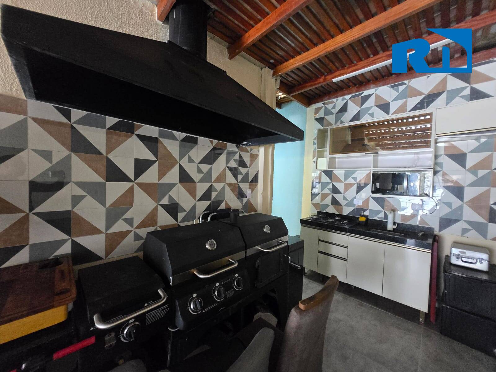 Casa à venda com 2 quartos, 104m² - Foto 10