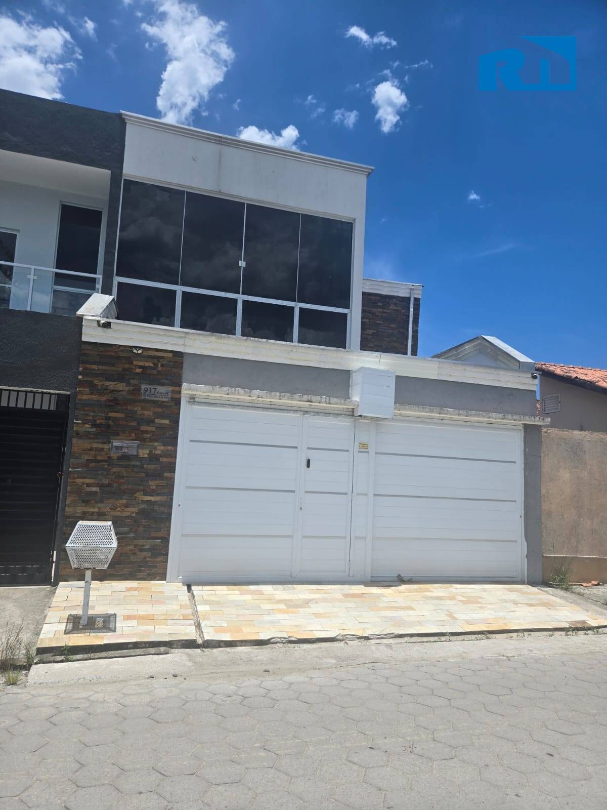 Casa à venda com 2 quartos, 104m² - Foto 16