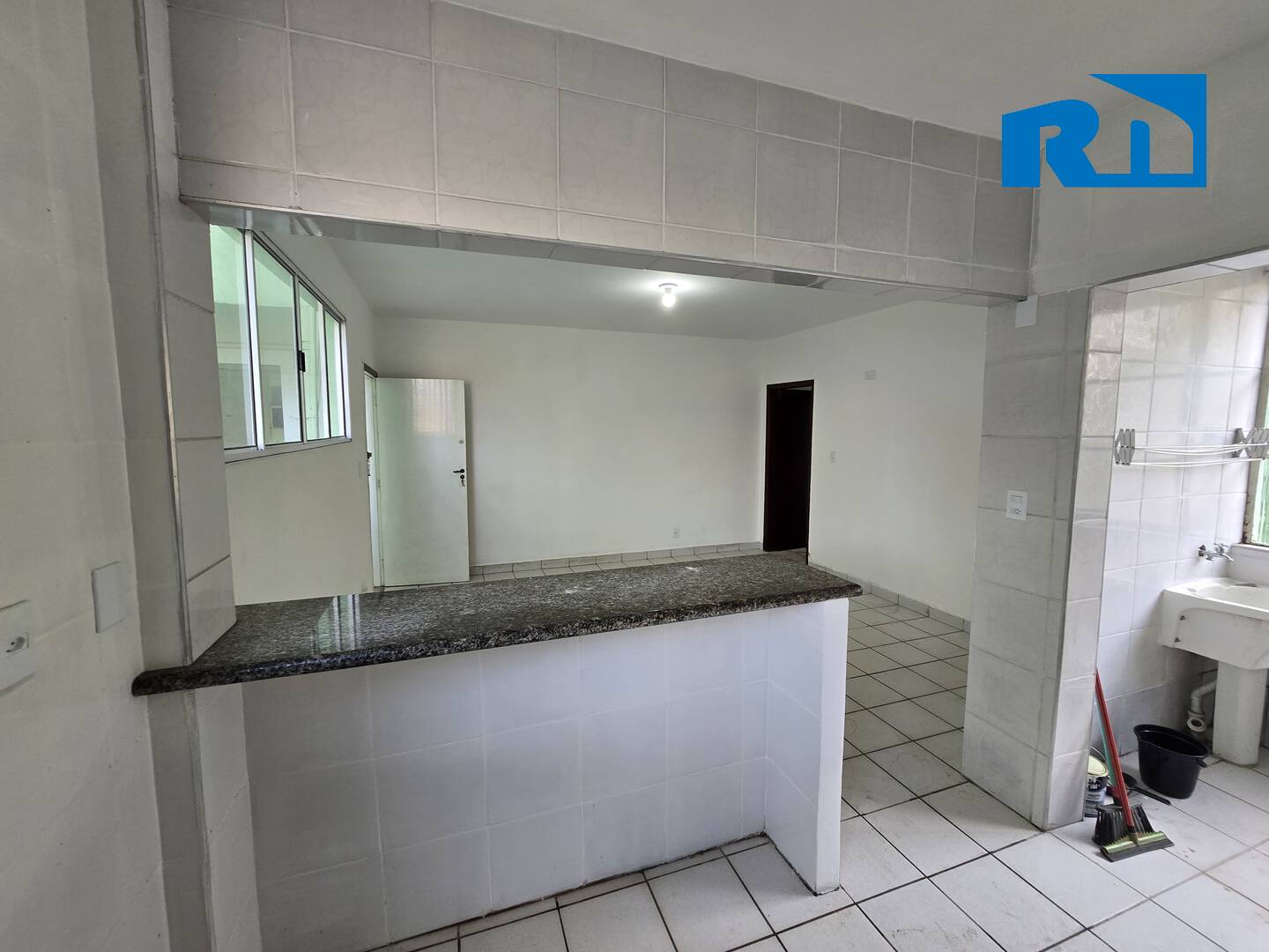 Apartamento à venda com 2 quartos, 90m² - Foto 4
