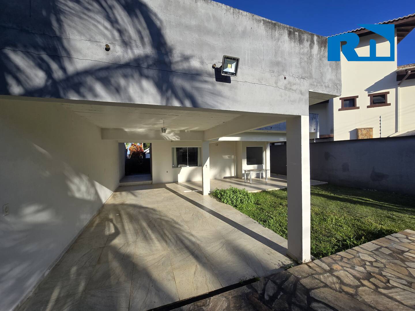 Casa à venda com 1 quarto, 350m² - Foto 13