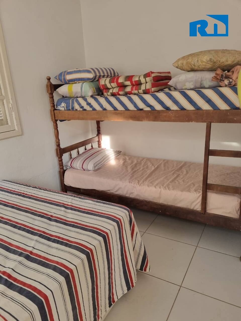 Casa à venda com 2 quartos, 365m² - Foto 7