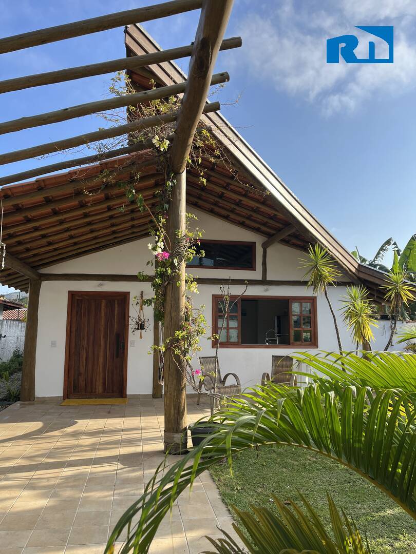 Casa Térrea à Venda no Recanto Som do Mar (Capricórnio) – Caraguatatuba/SP