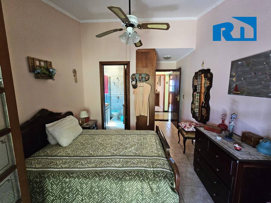 Casa à venda com 3 quartos, 179m² - Foto 16