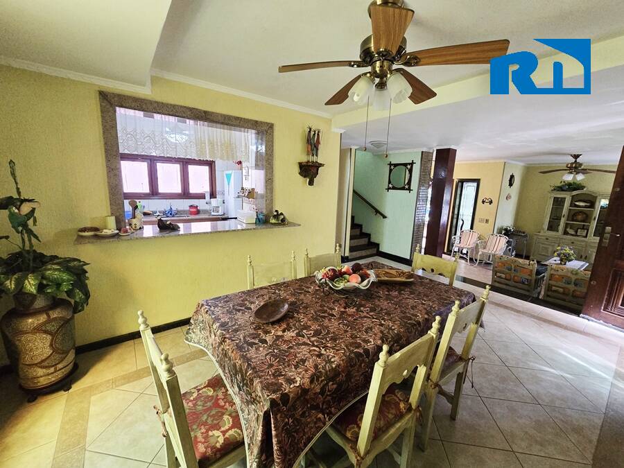 Casa à venda com 3 quartos, 179m² - Foto 10