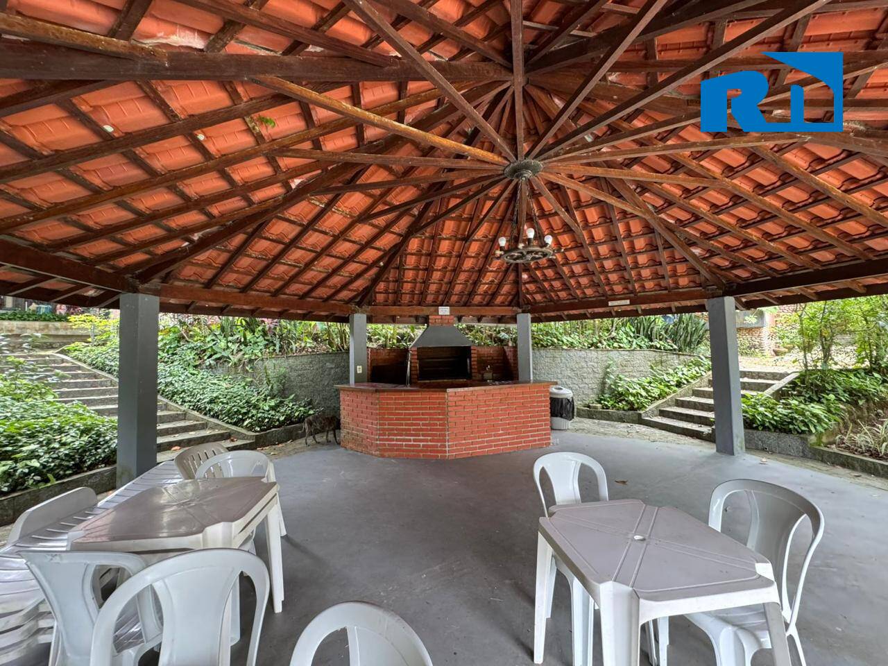 Casa à venda com 3 quartos, 179m² - Foto 30