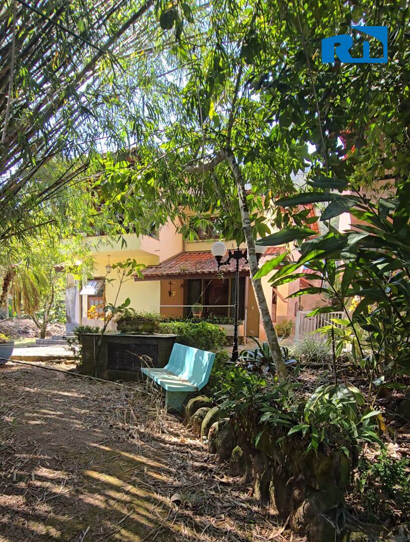 Casa à venda com 3 quartos, 179m² - Foto 33