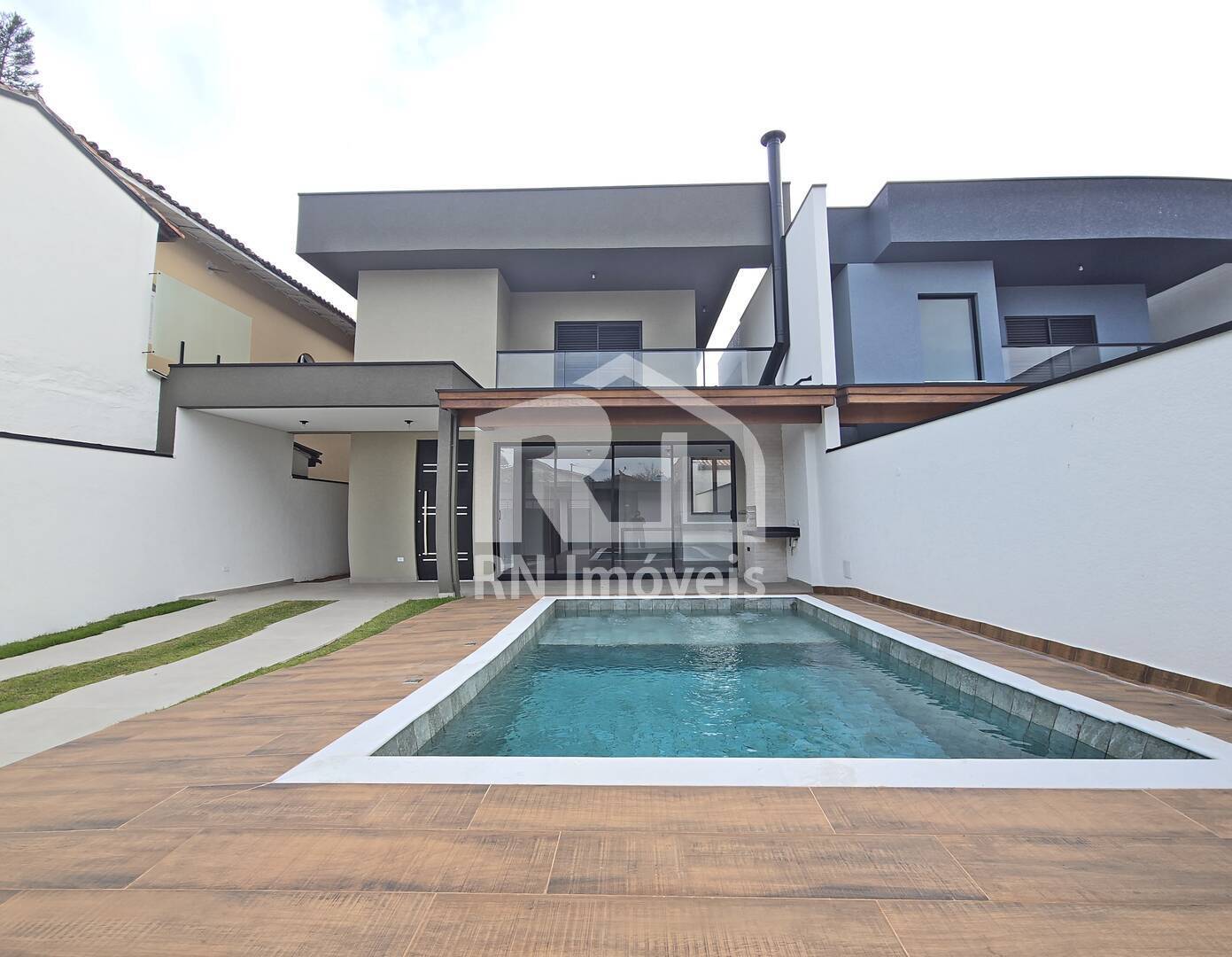 Casa, 4 quartos, 180 m² - Foto 2