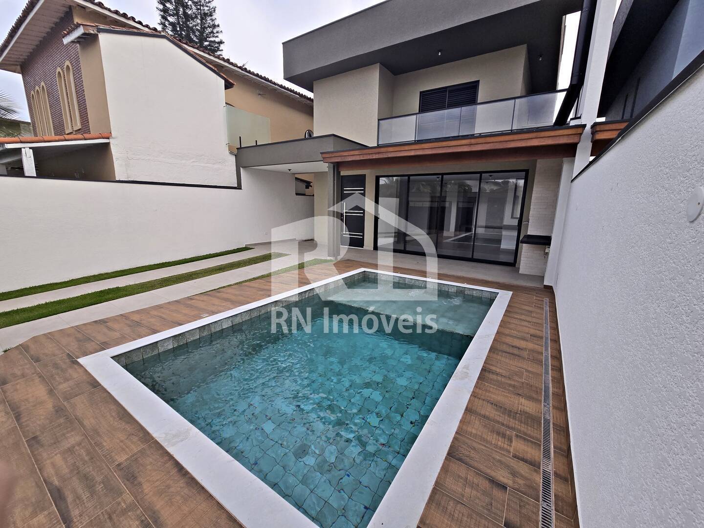 Casa, 4 quartos, 180 m² - Foto 3
