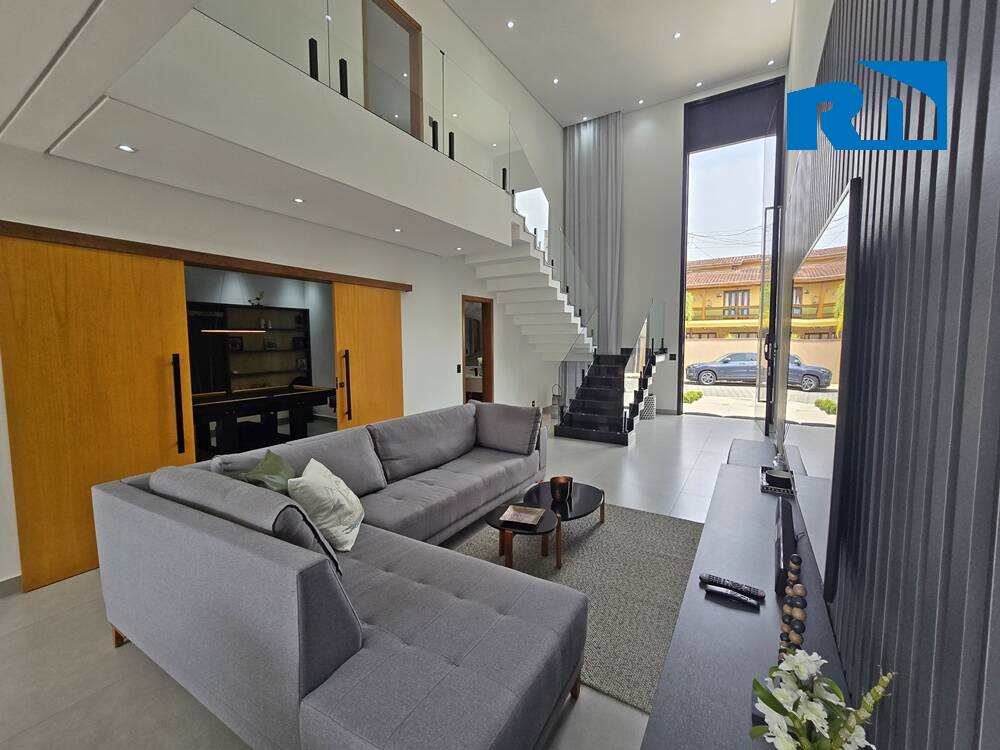 Casa, 3 quartos, 288 m² - Foto 4