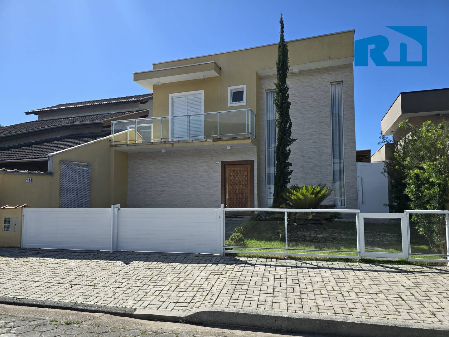 Casa, 3 quartos, 187 m² - Foto 2