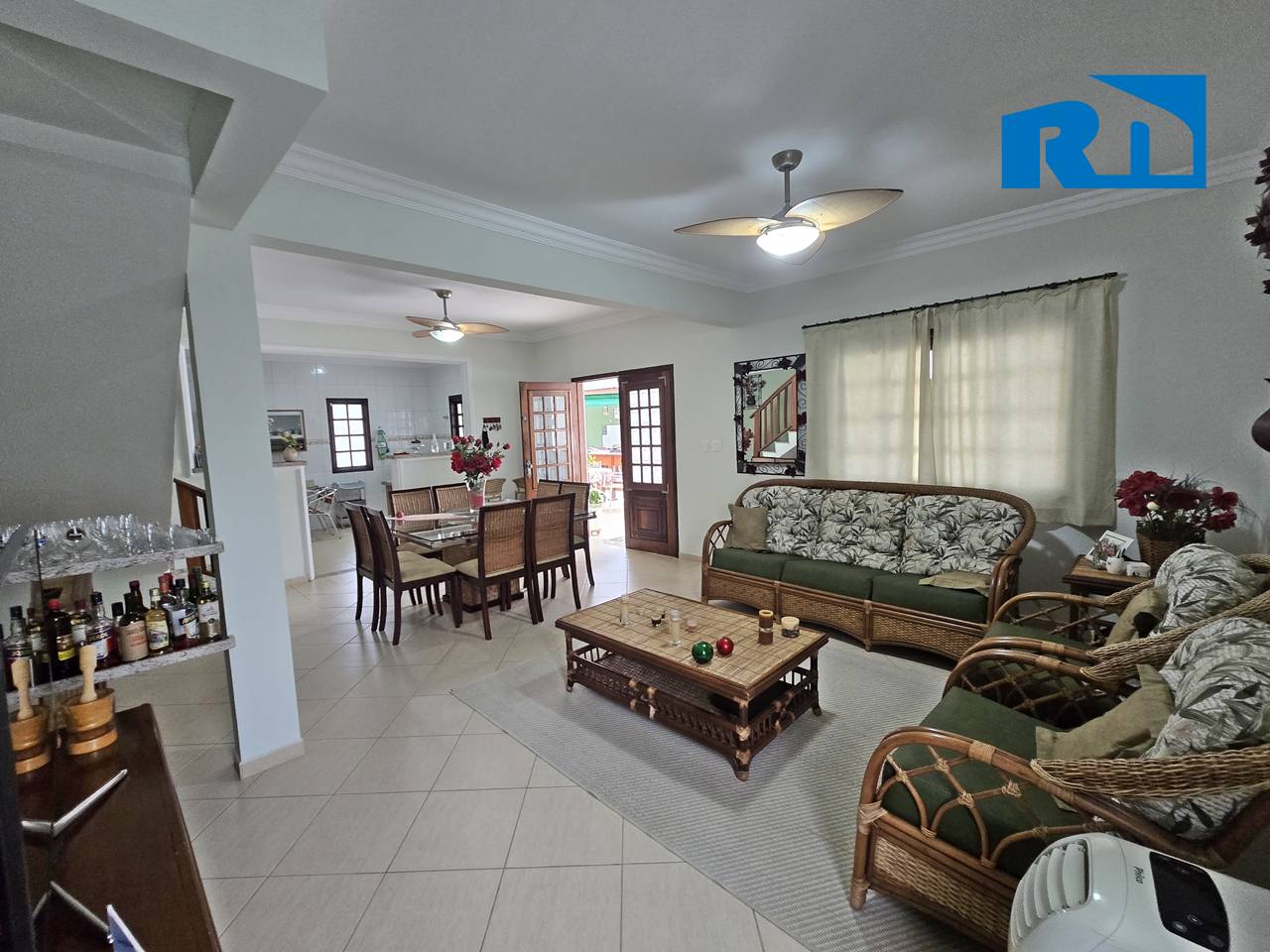 Casa, 3 quartos, 236 m² - Foto 2