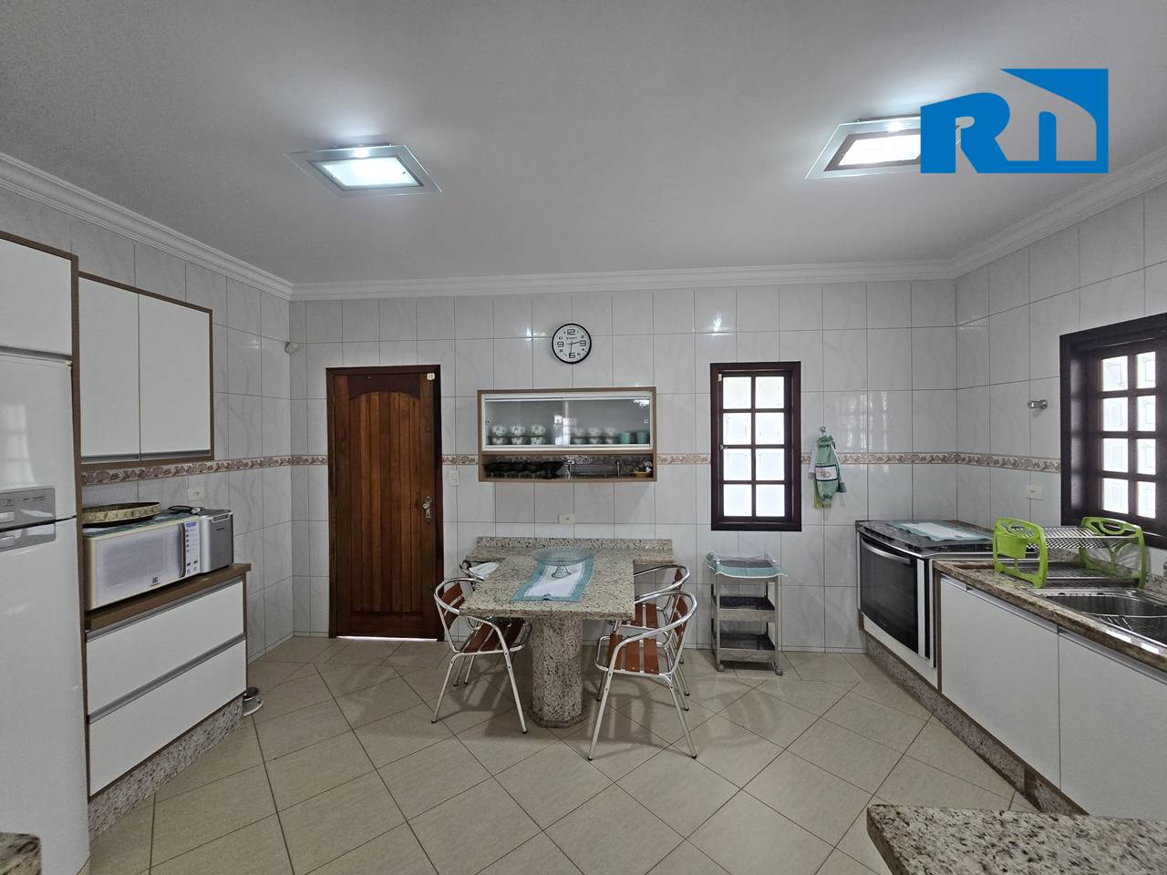 Casa, 3 quartos, 236 m² - Foto 7