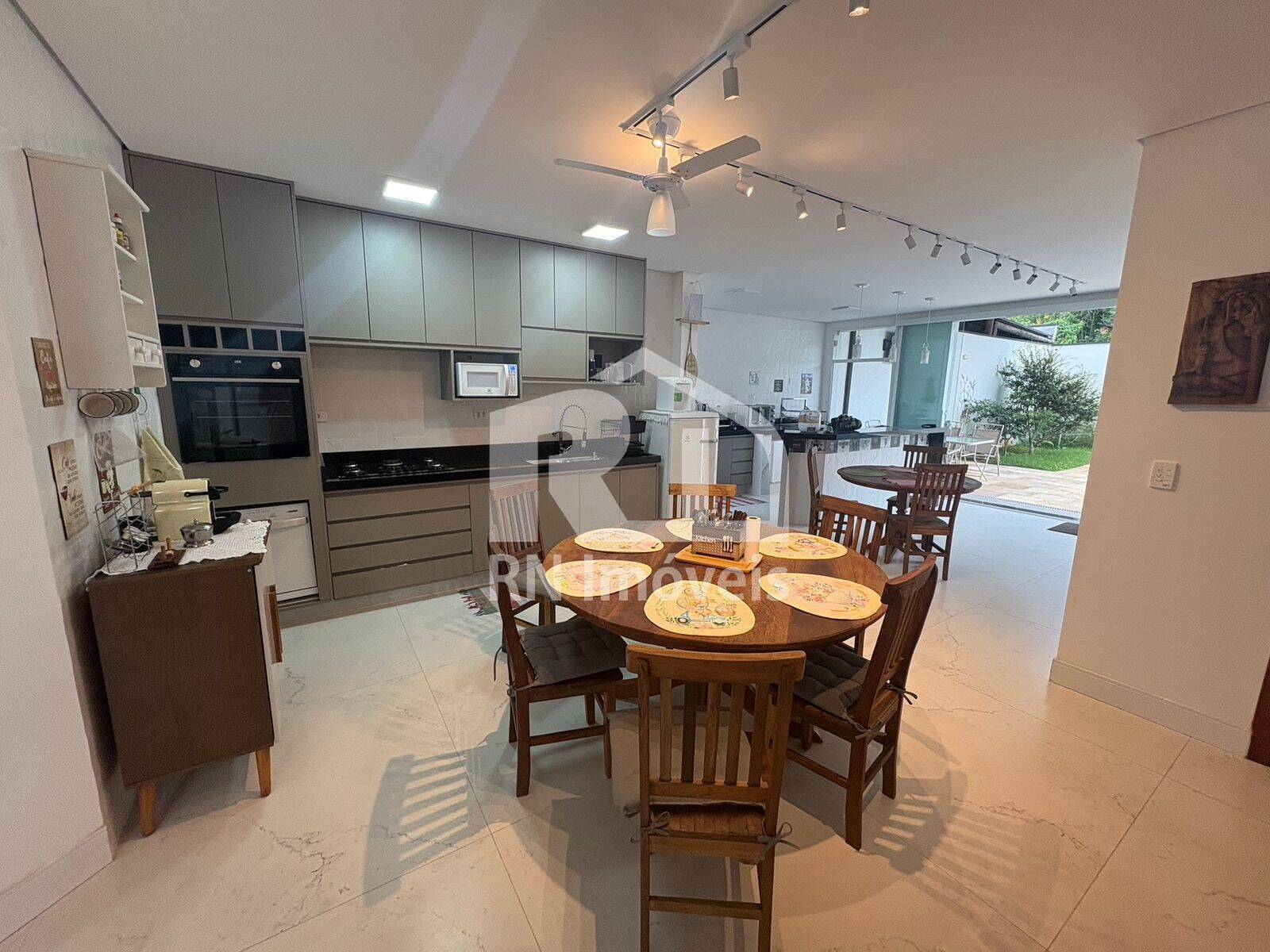 Casa, 4 quartos, 312 m² - Foto 5
