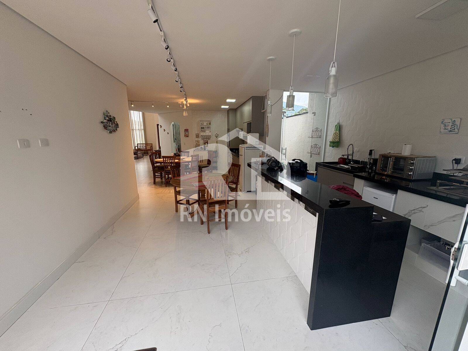 Casa, 4 quartos, 312 m² - Foto 8