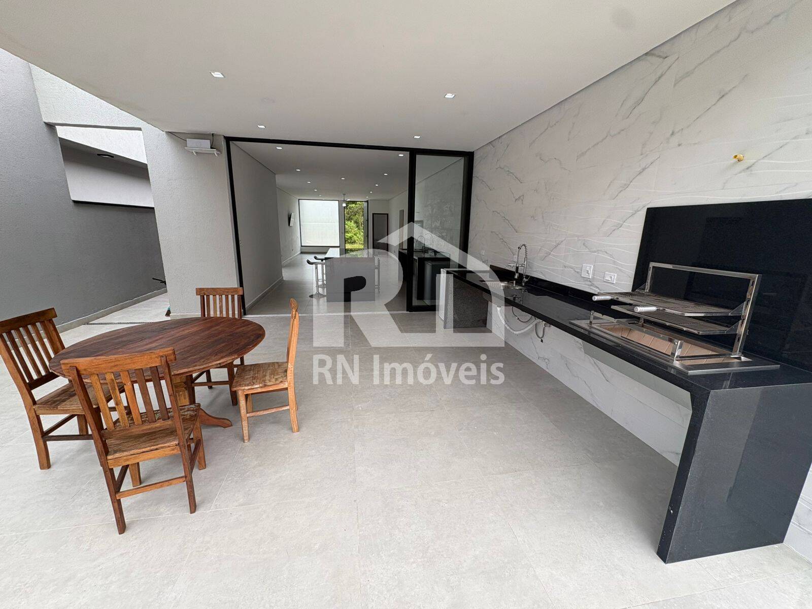 Casa, 3 quartos, 225 m² - Foto 9