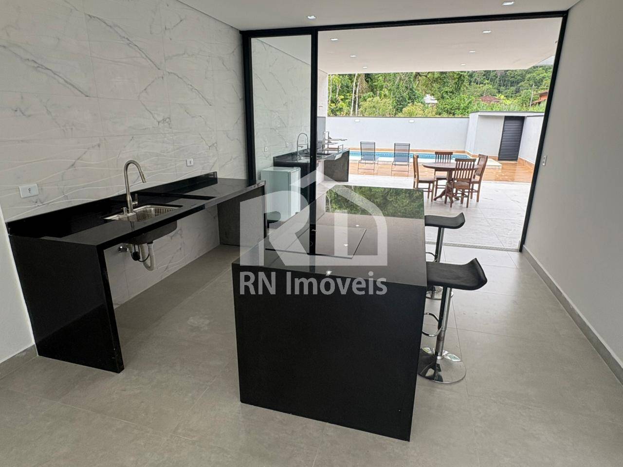 Casa, 3 quartos, 225 m² - Foto 4